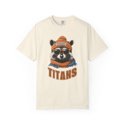 Cool Raccoon Tennessee Titans Football team Graphic Tee, Unisex Vintage T-shirt, Spirit Animal Lover Gift,  Fun Tennessee Shirt, Perfect for Nature [...]