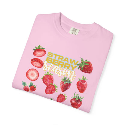 Strawberry Season T-Shirt, Summer Tee, Fruit Lover Gift, Unisex Casual Wear, Fun Graphic Shirt, Cute Outfit Idea