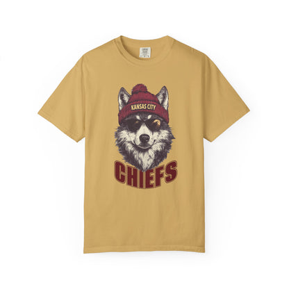 Kansas City Chiefs Football Wolf Spirit Animal Mascot T-Shirt, Unisex Football SeasonnTee, Wolf Design, Cool Graphic Shirt, Gift for Sprit Animal Lovers, Casualwear
