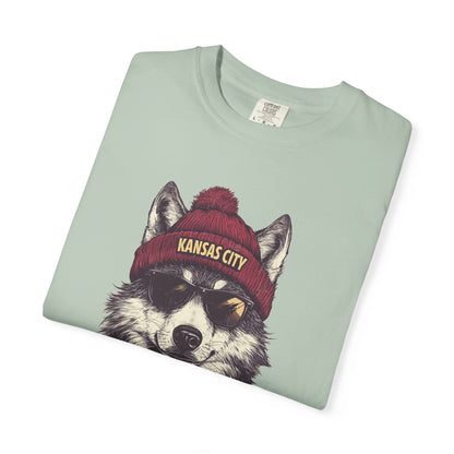 Kansas City Chiefs Football Wolf Spirit Animal Mascot T-Shirt, Unisex Football SeasonnTee, Wolf Design, Cool Graphic Shirt, Gift for Sprit Animal Lovers, Casualwear