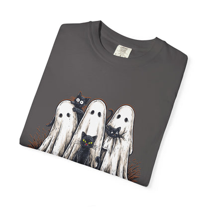Cute Ghostly Friends T-Shirt - Vintage Style Graphic Halloween Tee