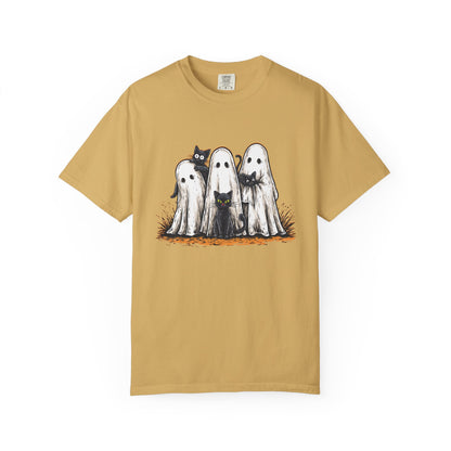 Cute Ghostly Friends T-Shirt - Vintage Style Graphic Halloween Tee