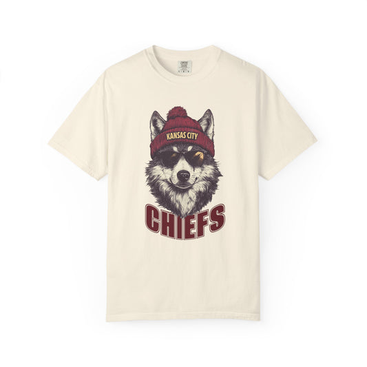 Kansas City Chiefs Football Wolf Spirit Animal Mascot T-Shirt, Unisex Football SeasonnTee, Wolf Design, Cool Graphic Shirt, Gift for Sprit Animal Lovers, Casualwear