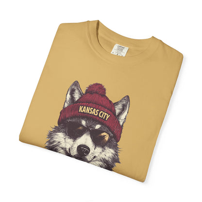 Kansas City Chiefs Football Wolf Spirit Animal Mascot T-Shirt, Unisex Football SeasonnTee, Wolf Design, Cool Graphic Shirt, Gift for Sprit Animal Lovers, Casualwear