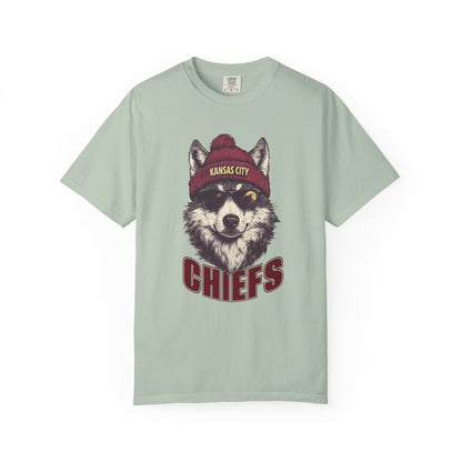 Kansas City Chiefs Football Wolf Spirit Animal Mascot T-Shirt, Unisex Football SeasonnTee, Wolf Design, Cool Graphic Shirt, Gift for Sprit Animal Lovers, Casualwear