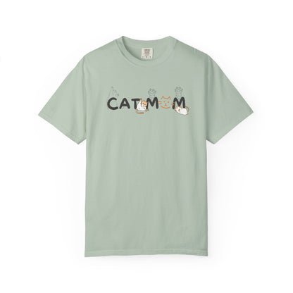 Cute Minimalist Graphic Cat Mom Comfort Colors T-shirt